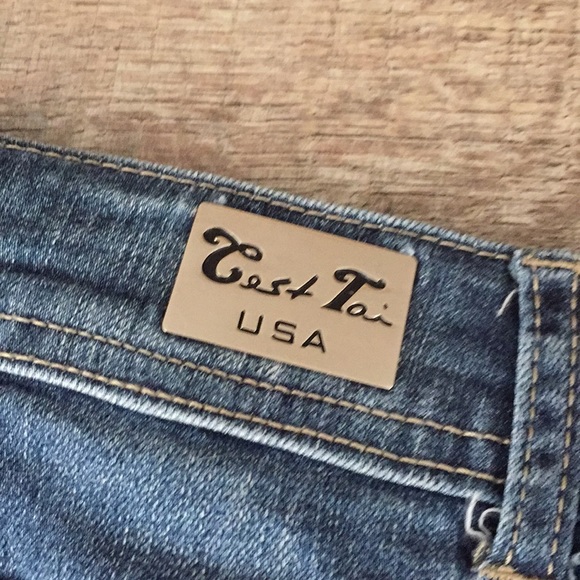 CUTE Destroyed Jean Skirt💖🌸 - Picture 3 of 5